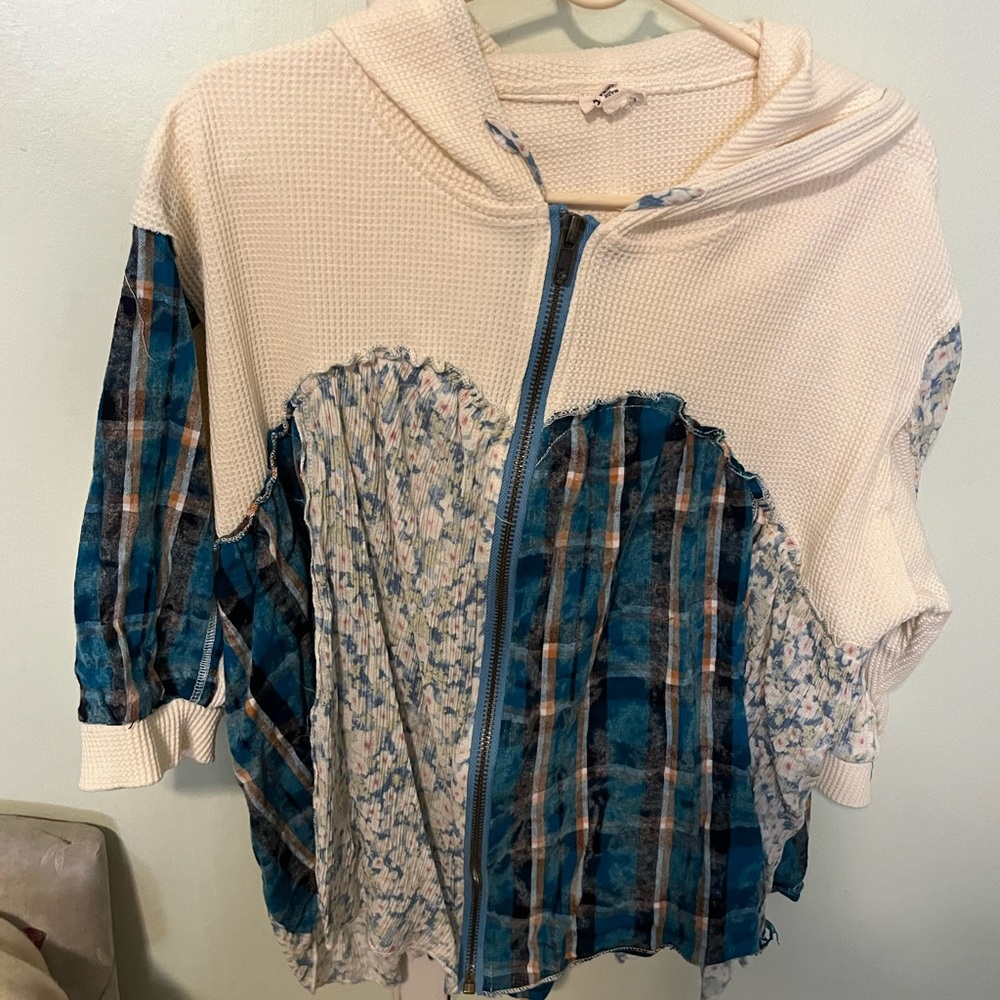 POL Cream and Blue Patchwork Jacket - image 1